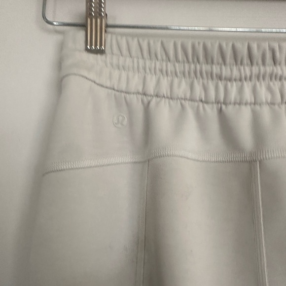 Lululemon Wide Leg Lounge Pants Softstream Bone Size 4 GUC - Picture 5 of 6